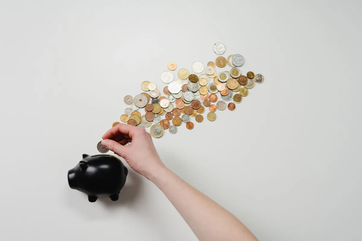 How to Save Your First $1,000: A Starter Emergency Fund Guide