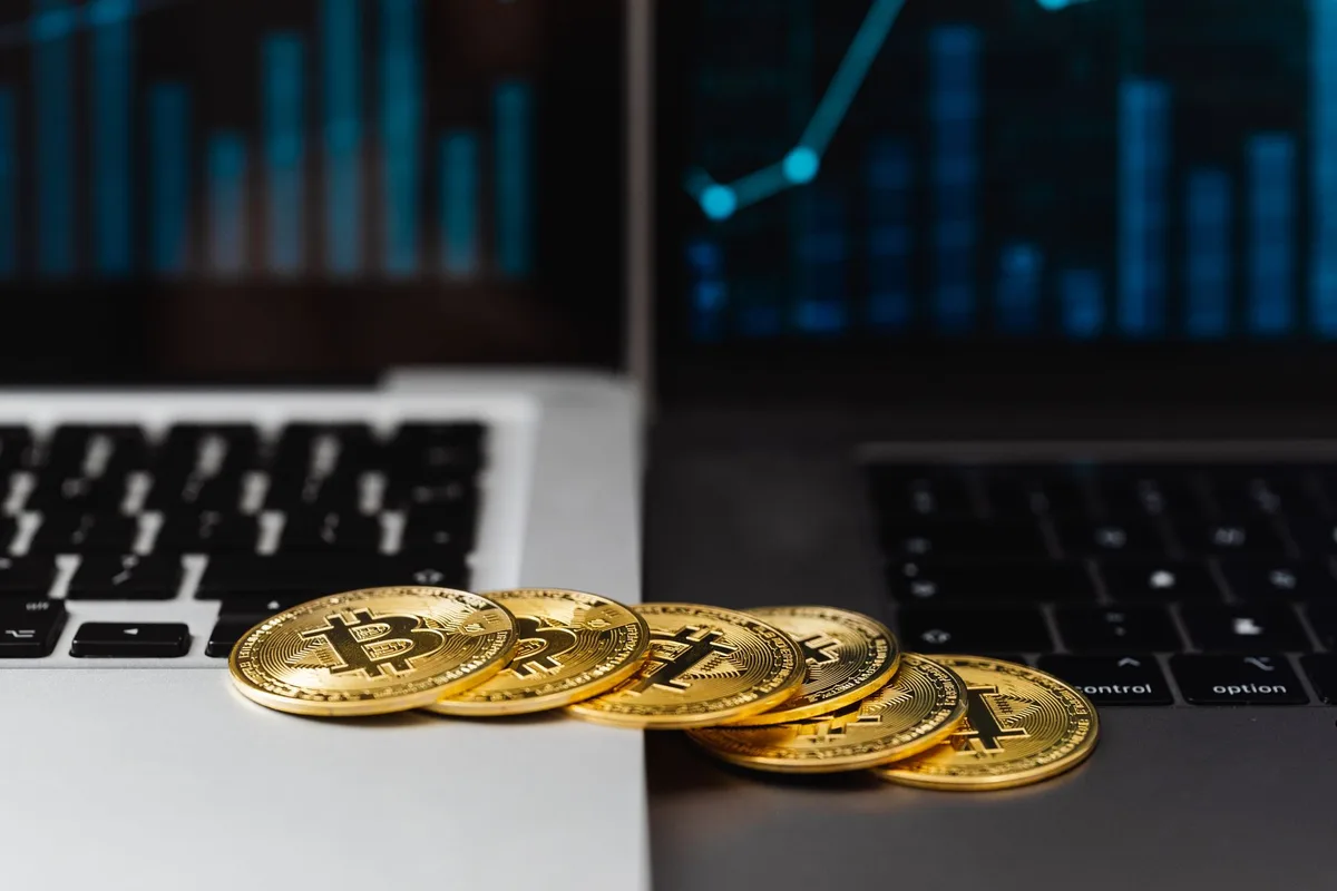 Centralized vs Decentralized Crypto Exchanges
