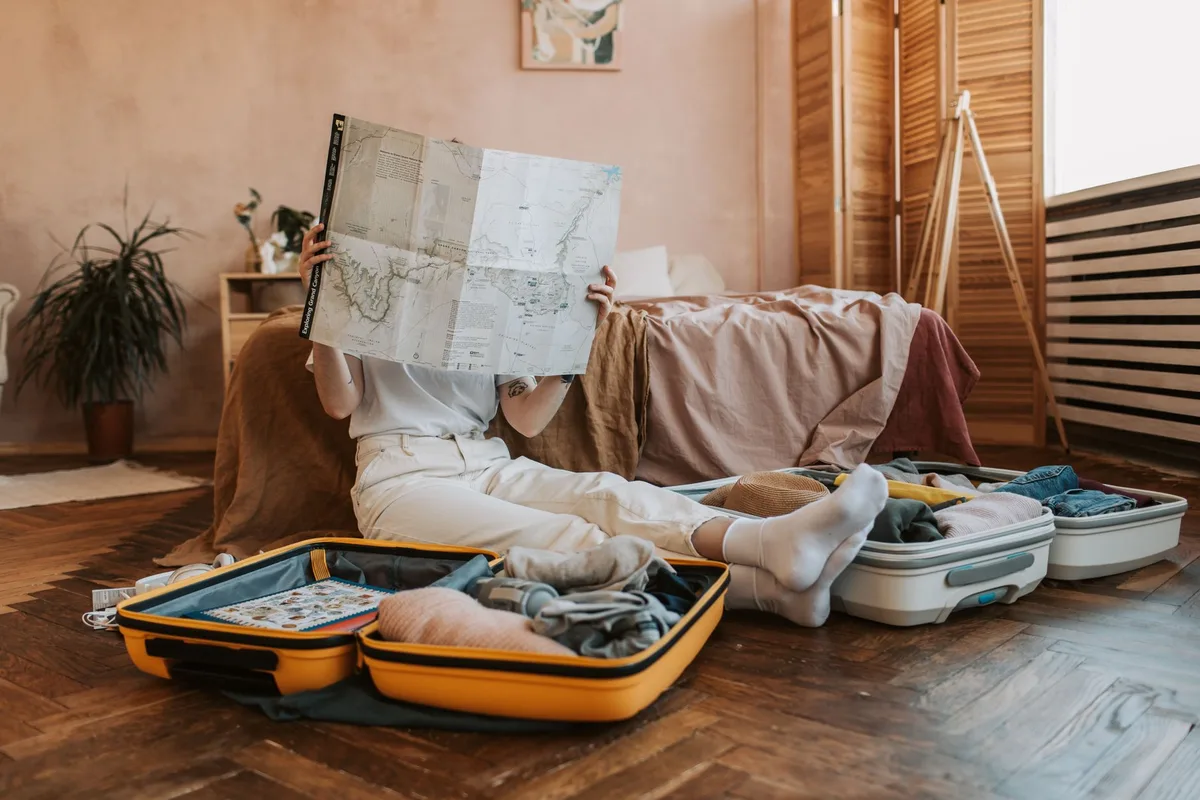 The Cheap Travel Playbook: Plan Great Trips for Less