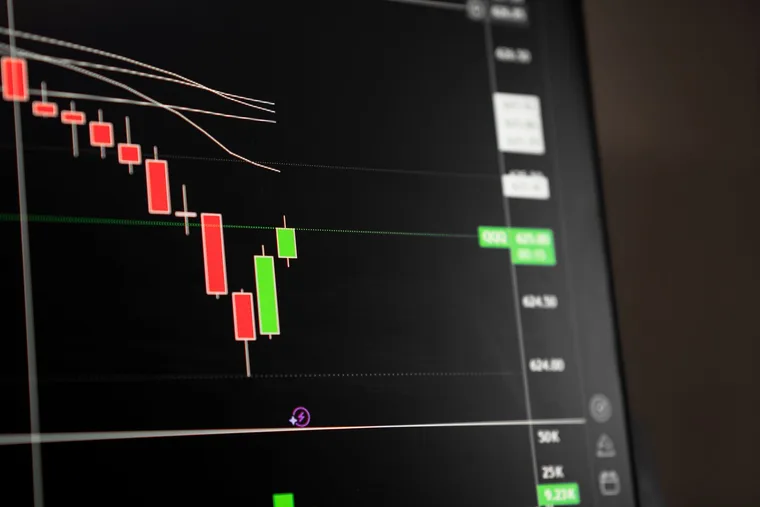 ETFs vs Mutual Funds: Which One Belongs in Your Portfolio?