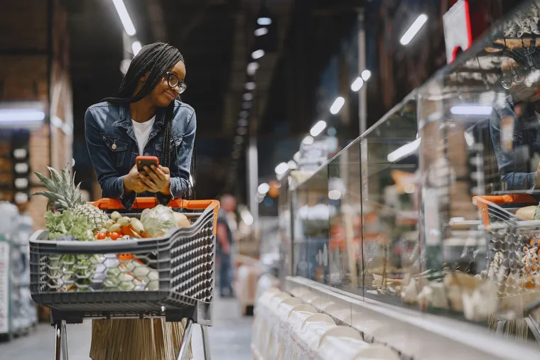 The Grocery Savings System: Cut Your Food Bill 25%