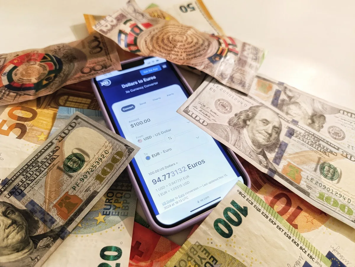 How International Wire Transfers and SWIFT Codes Work