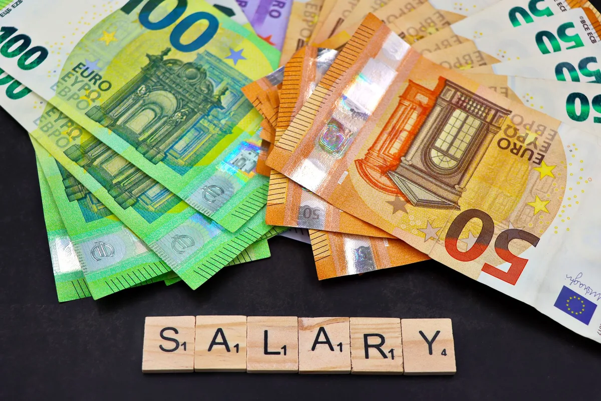 How to Become a Freelance Operations Manager in 2026
