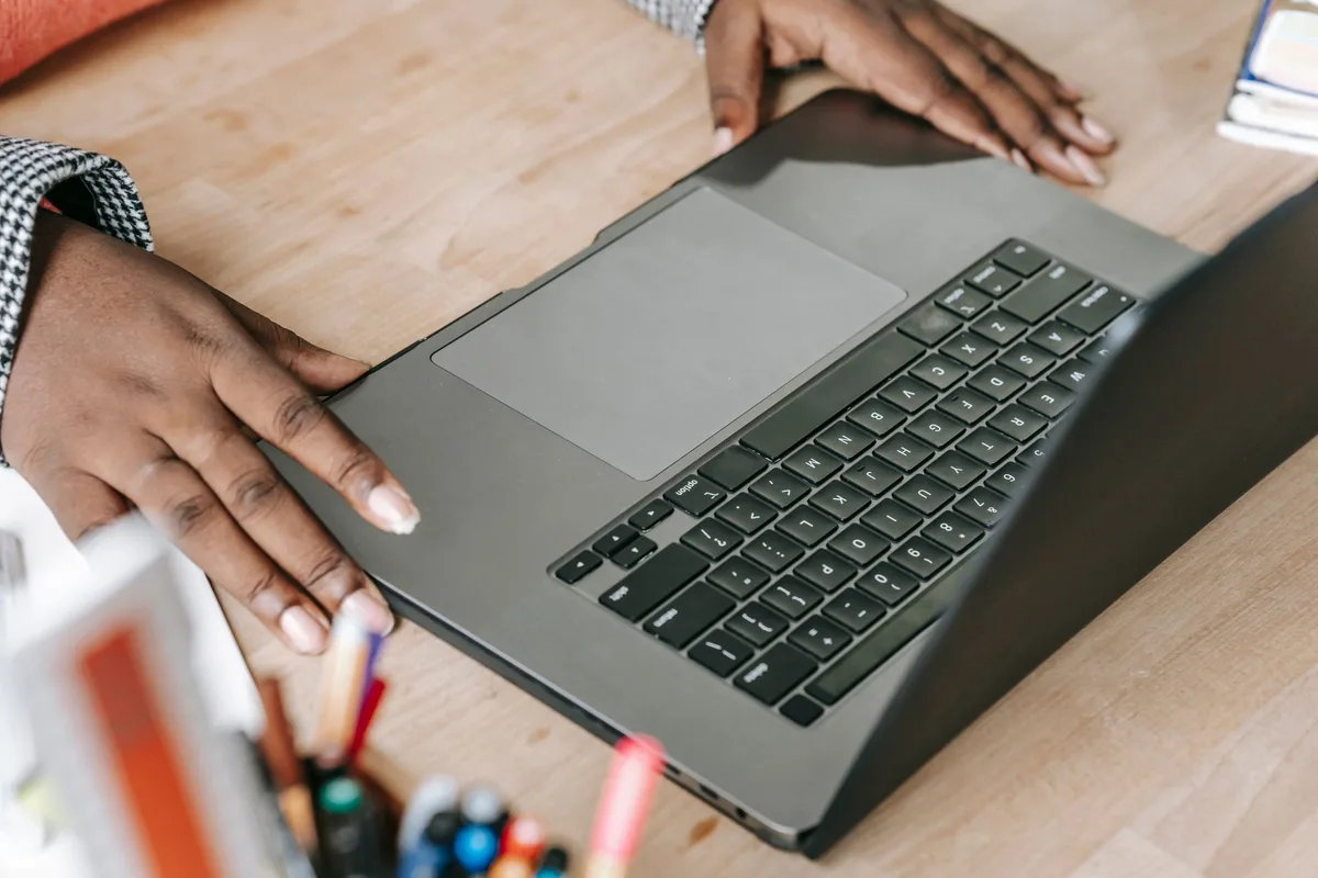 How to Become a Freelance Project Manager in 2026