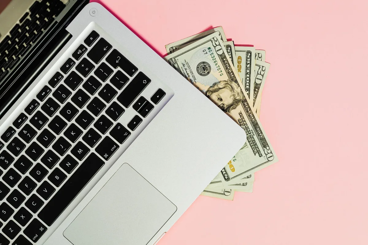 How to Become a Freelance Translator for Real Income
