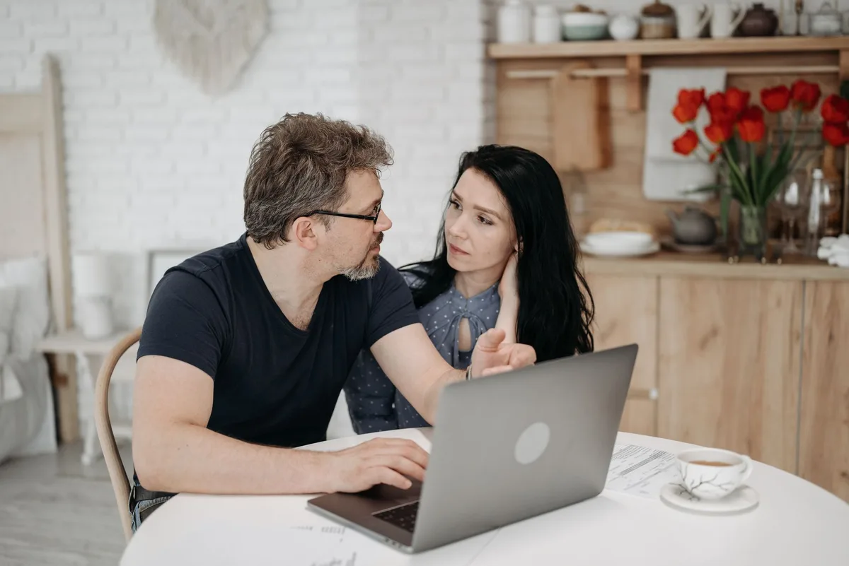 How to Budget for Two Incomes Without Fighting