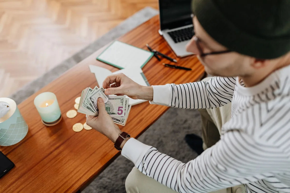 How to Budget When You Get Married: Newlywed Guide