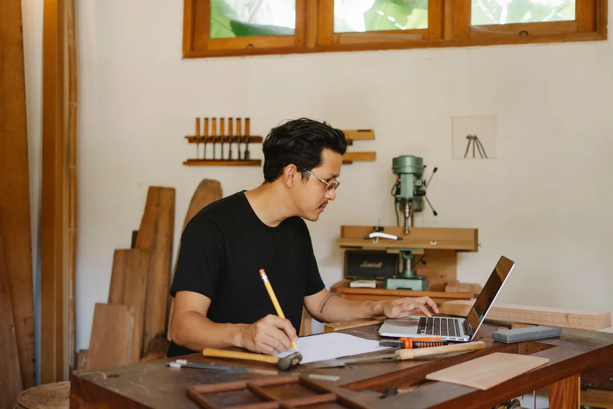 How to Make Money Selling on Etsy: Full 2026 Guide