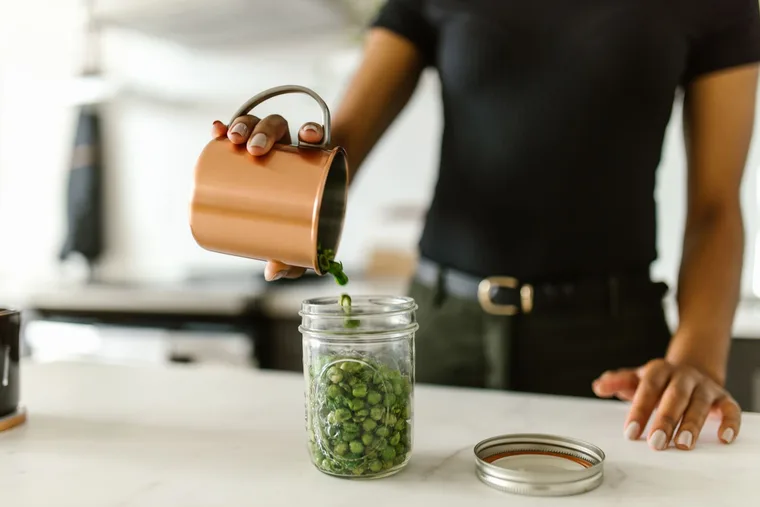 How to Save Money by Meal Prepping (Real Numbers)