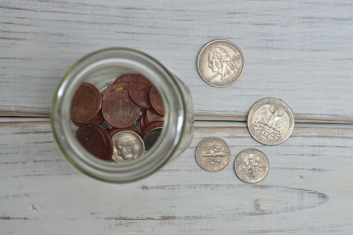 How to Save Money on a Road Trip: The 2026 Playbook
