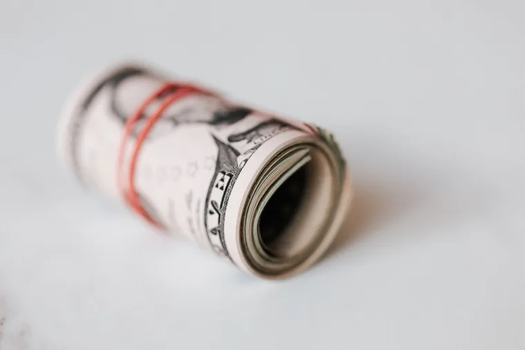 How to Save Money on Driveway Repair and Sealing