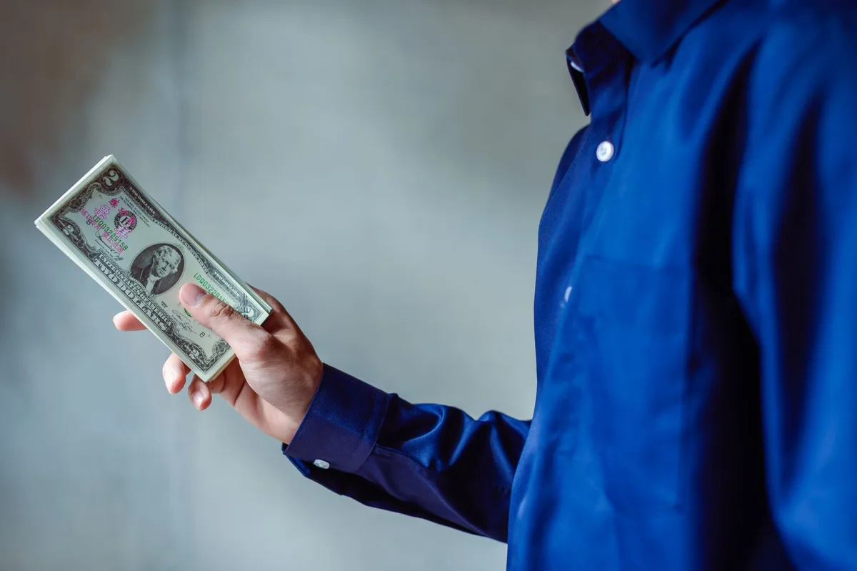 How to Save Money on Dry Cleaning and Laundry
