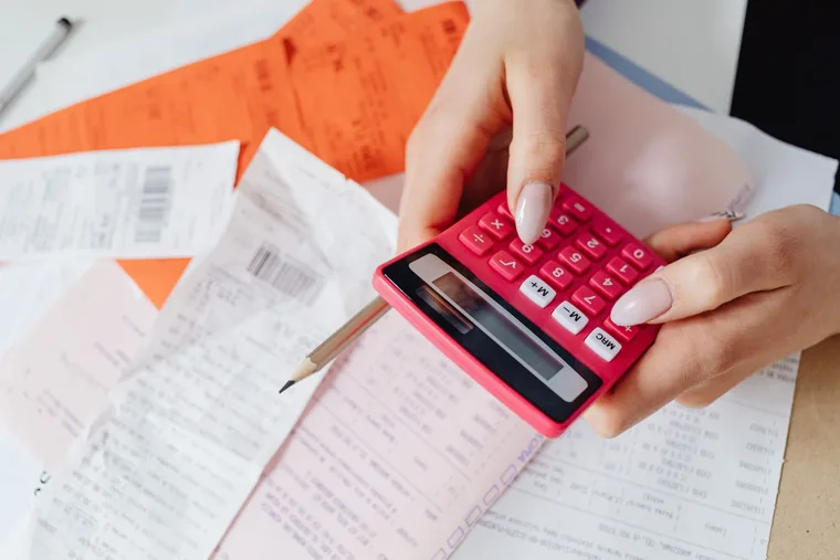 How to Lower Pet Insurance Costs Without Gaps