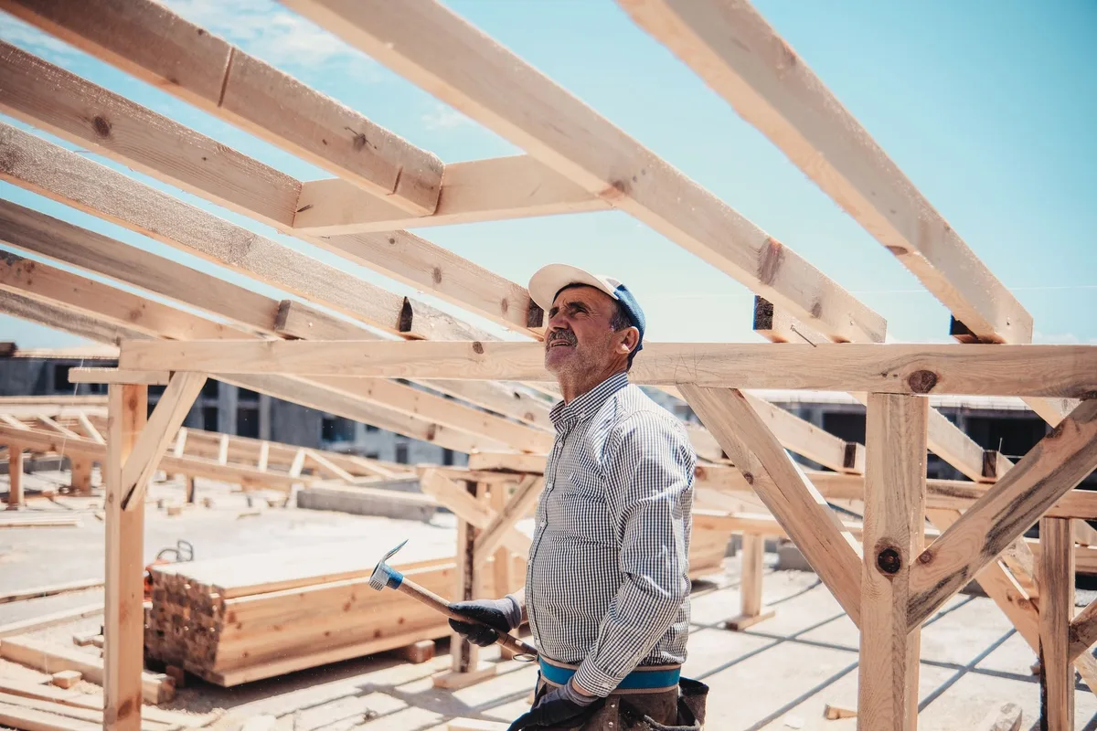 How to Save Money on Roof Repairs and Replacement