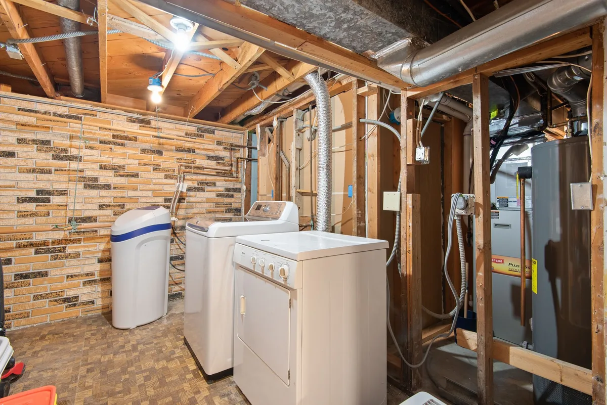 How to Save Money on Water Heater Repair and Replacement