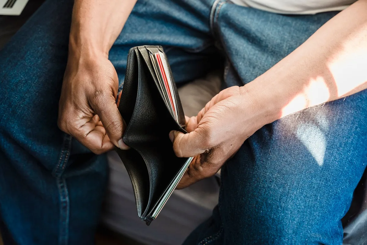 How to Save Money With a No-Spend Challenge