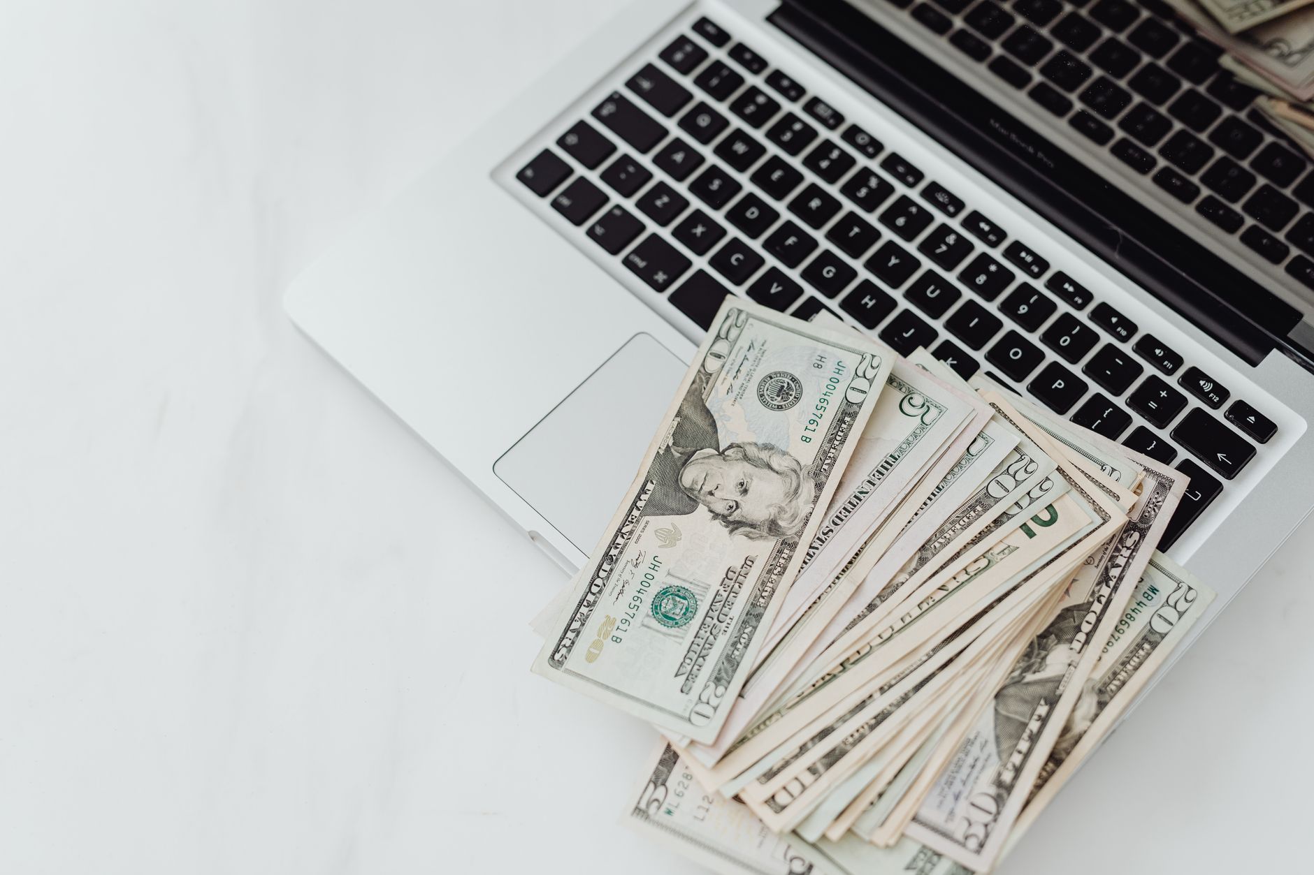 How to Make Money Proofreading Online in 2026