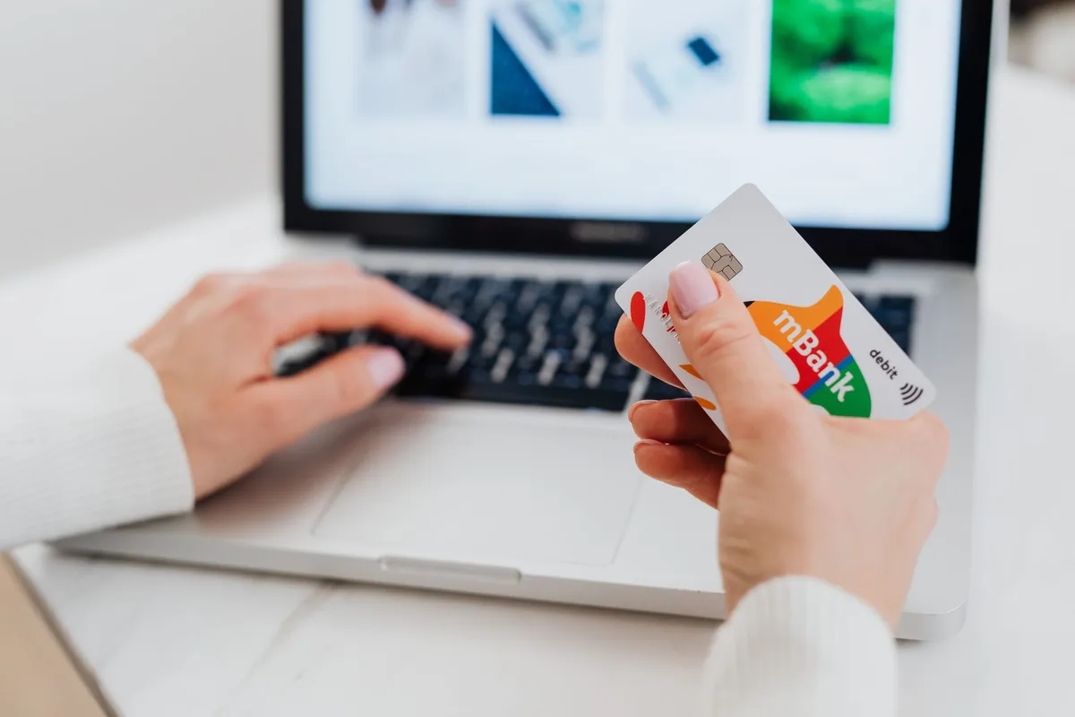 Prepaid Debit Cards Explained: When They Help, When They Cost
