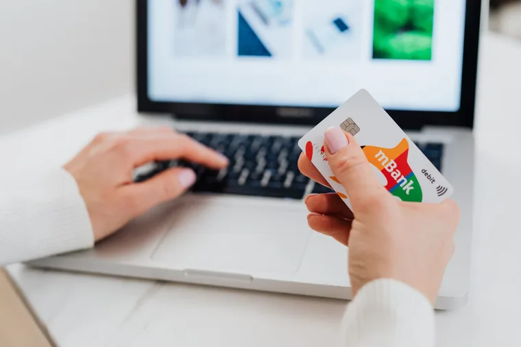 Prepaid Debit Cards Explained: When They Help, When They Cost