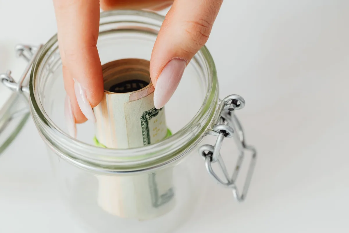 How to Save Money on Baby Costs the First Year