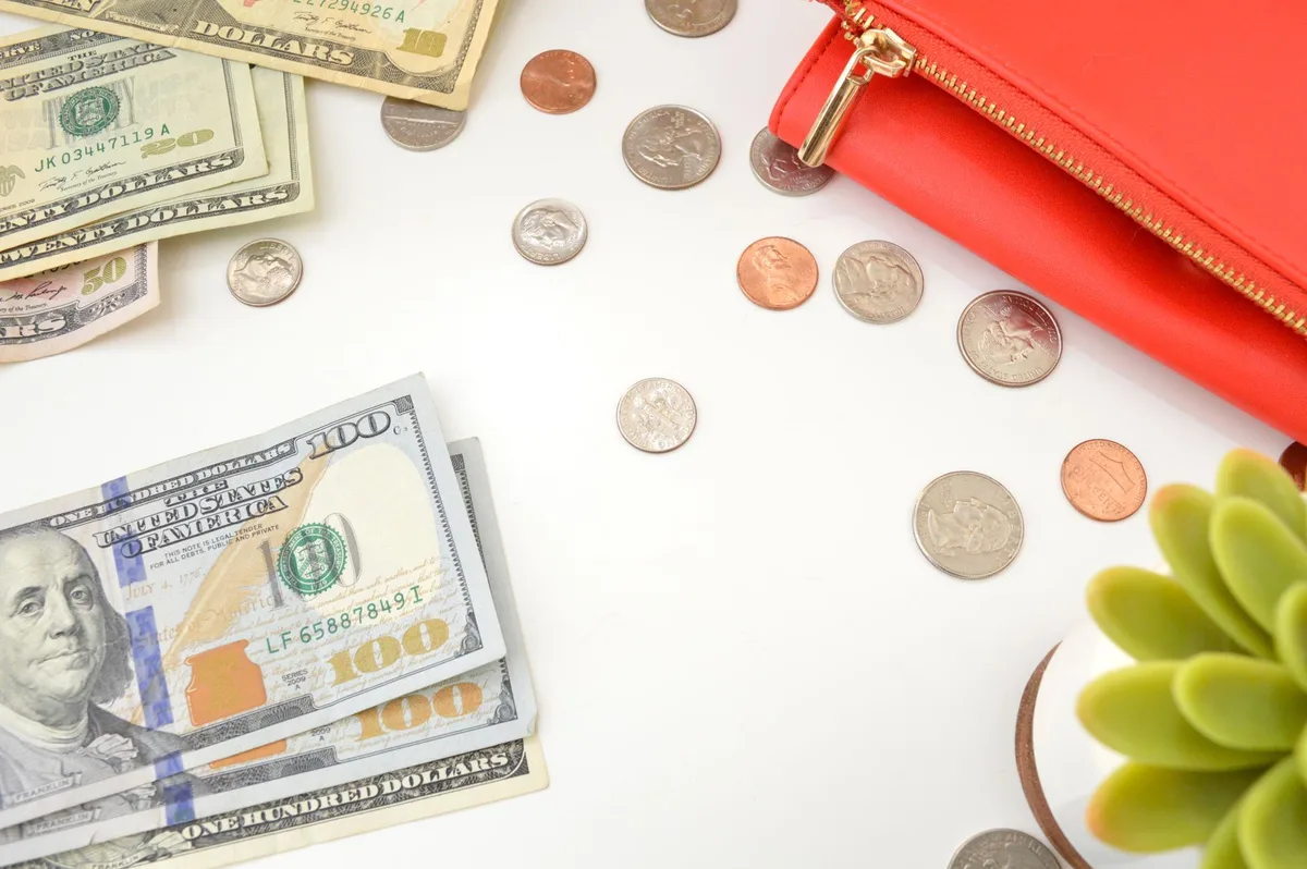 Savings Account Withdrawal Limits, Explained