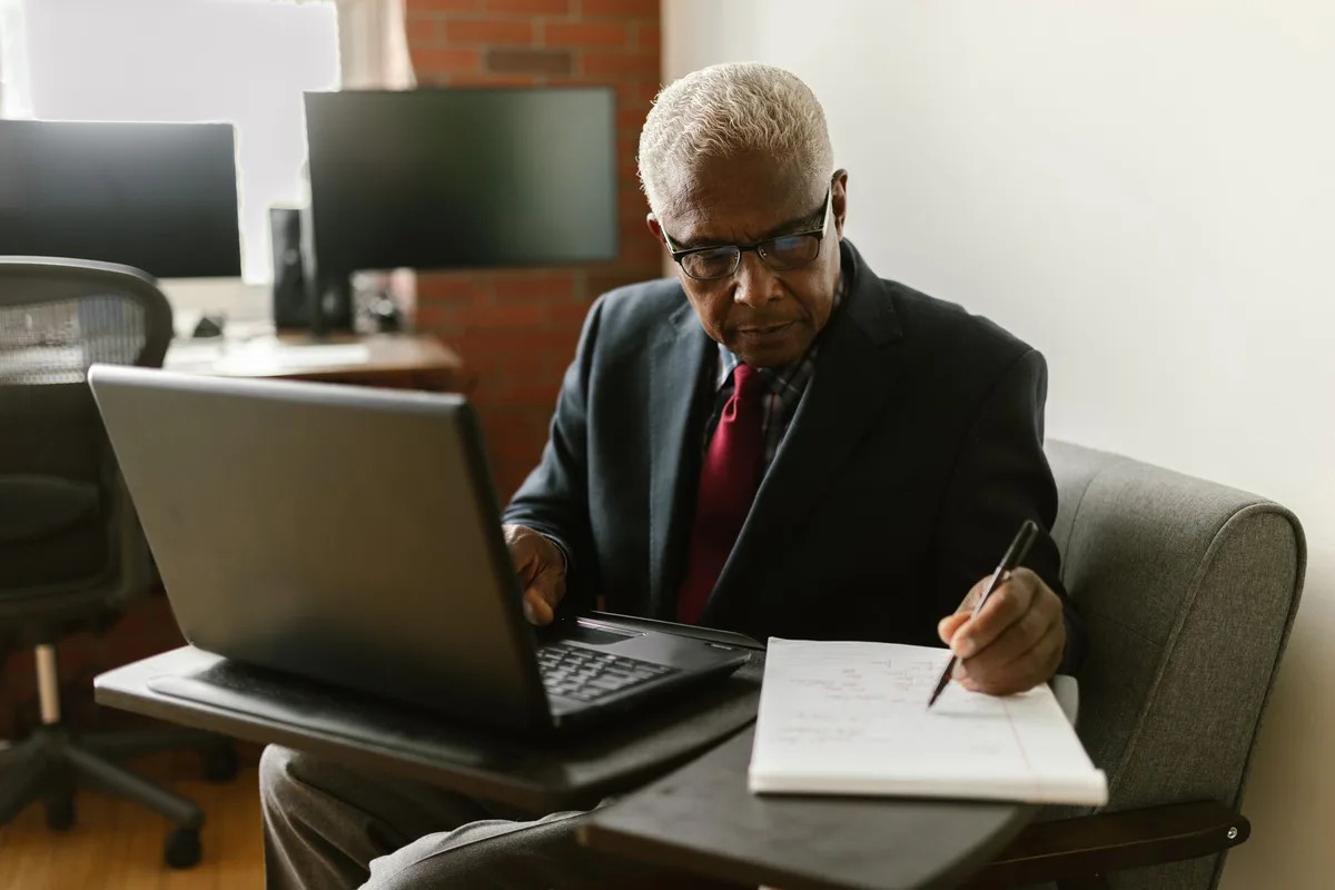 Working While On Social Security: The Earnings Limit