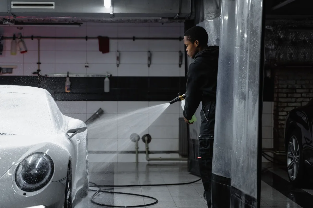 How to Start a Pressure Washing Business in 2026