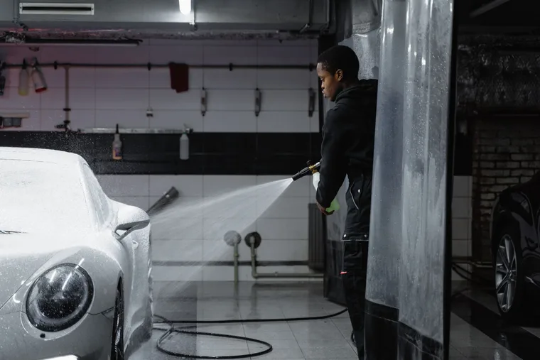 How to Start a Pressure Washing Business in 2026