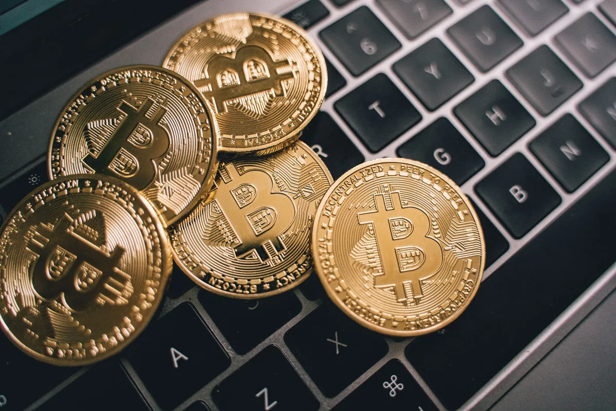 What Is a Decentralized Exchange (DEX)? Explained