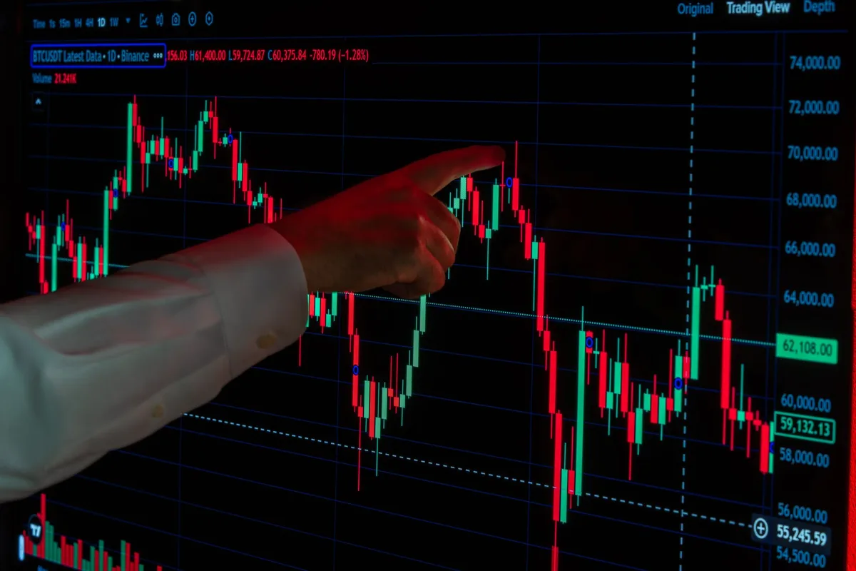 What Is a Leveraged ETF? Risks Explained for 2026