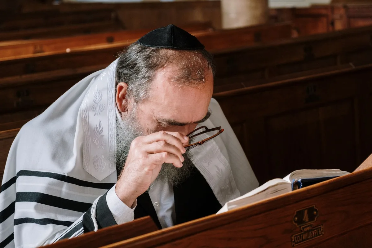 What Is a Rabbi Trust? Explained for Executives